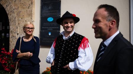 Izjemen obisk zaznamoval 50. Dneve narodnih noš in oblačilne dediščine v Kamniku (Blaž T. Muc)  (28)